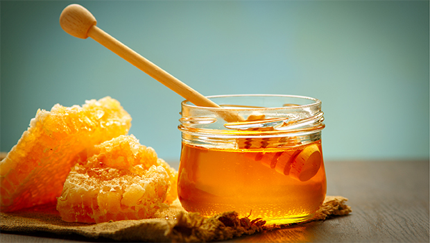 6 ویژگی ظاهری عسل طبیعی برای تشخیص